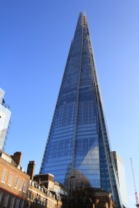 There are 11,000 glass panels covering the UK's tallest building!